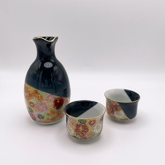 Kutaniyaki Toujudou Sake Set