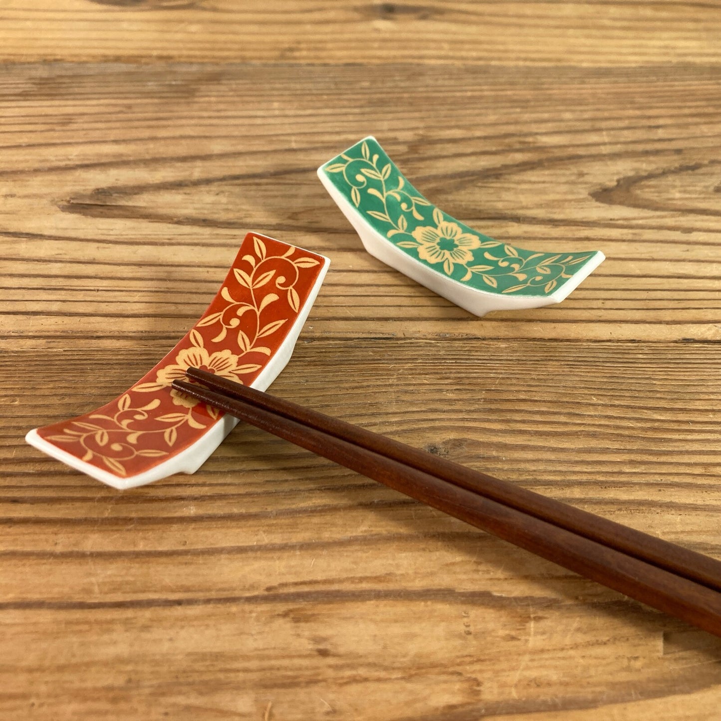 Japanese Dinnerware Mino ware Floral Chopstick Rest 6